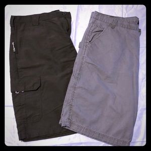 Men’s khaki shorts